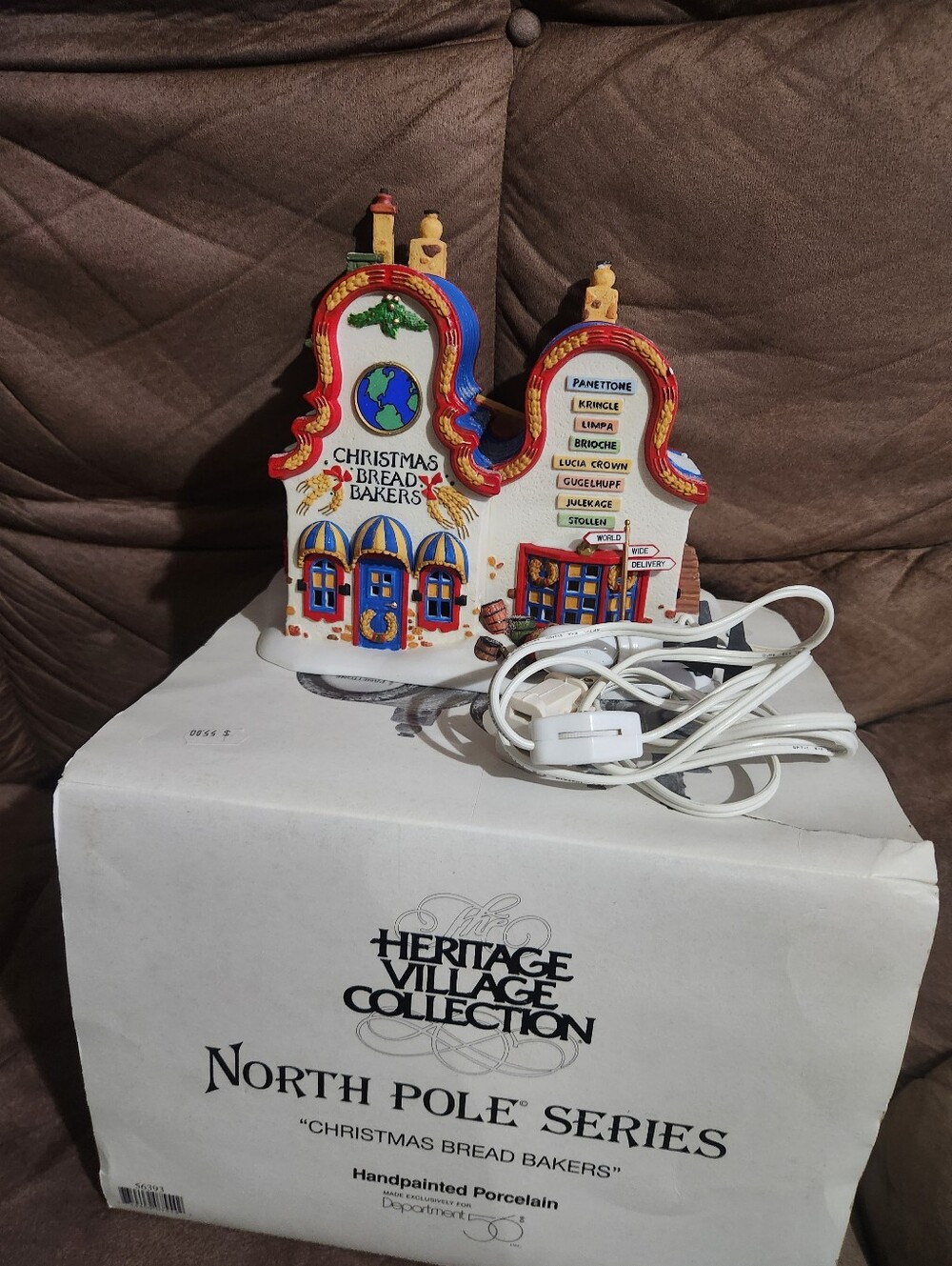 Dept 56 North Pole Series Christmas Bread Bakers Building 1996 Works Retired